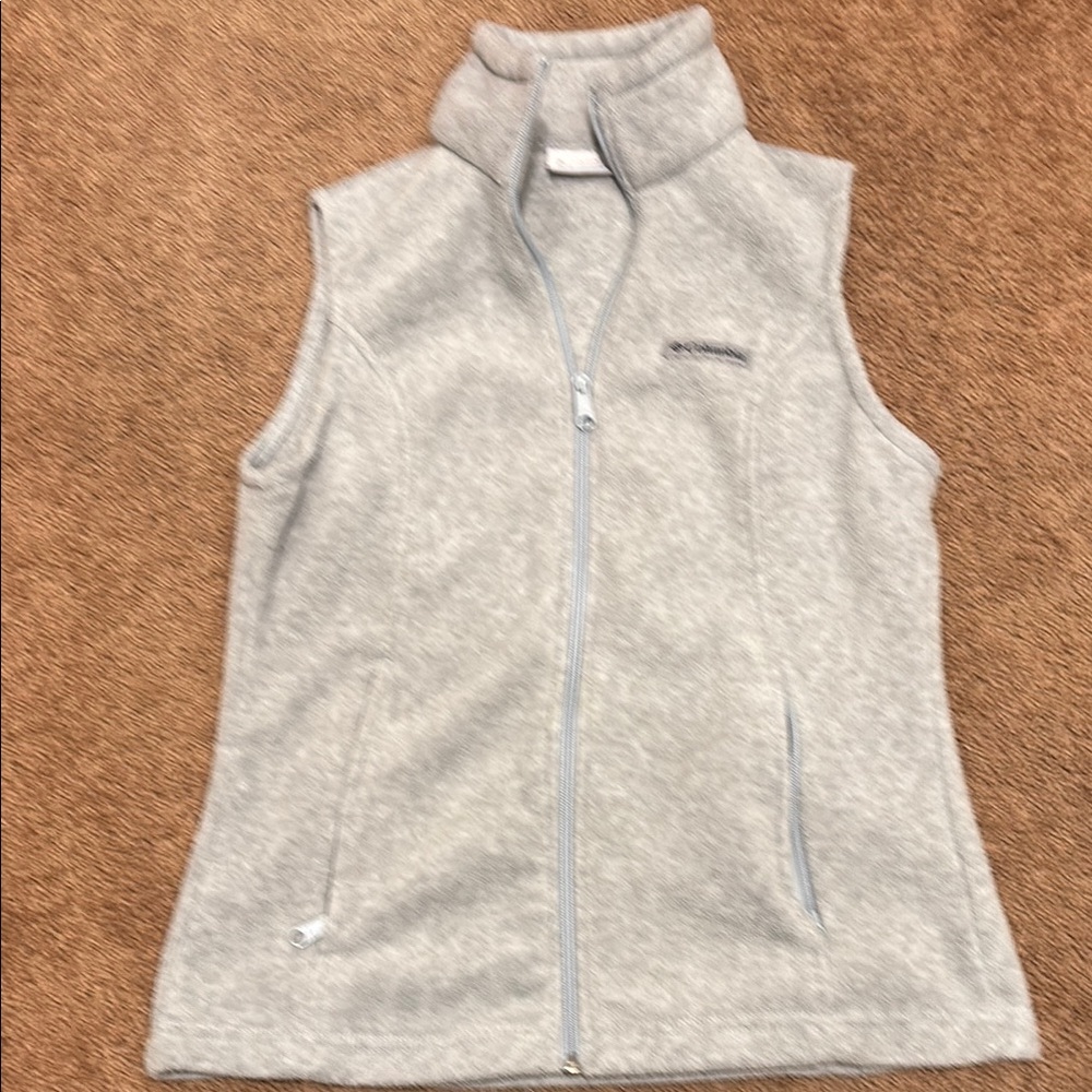 EUC Columbia vest